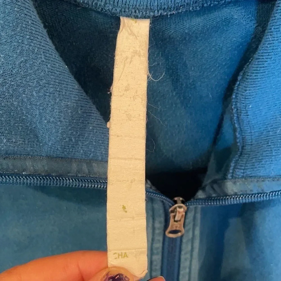 Lululemon Woman’s teal zip up sweatshirt - Picture 3 of 8
